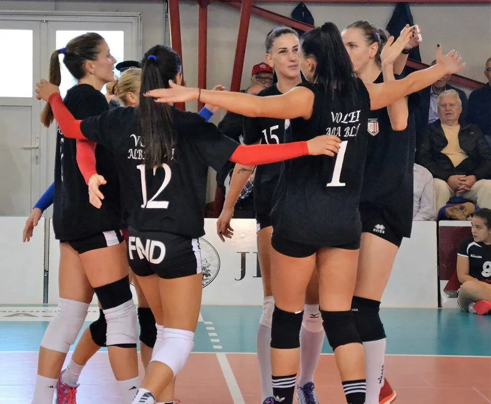 Volei Alba Blaj a învins Știința Bacau în semifinala Cupei CEV