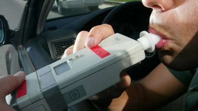 Un șofer cu alcoolemie de 1,21 a provocat un accident în Lancrăm