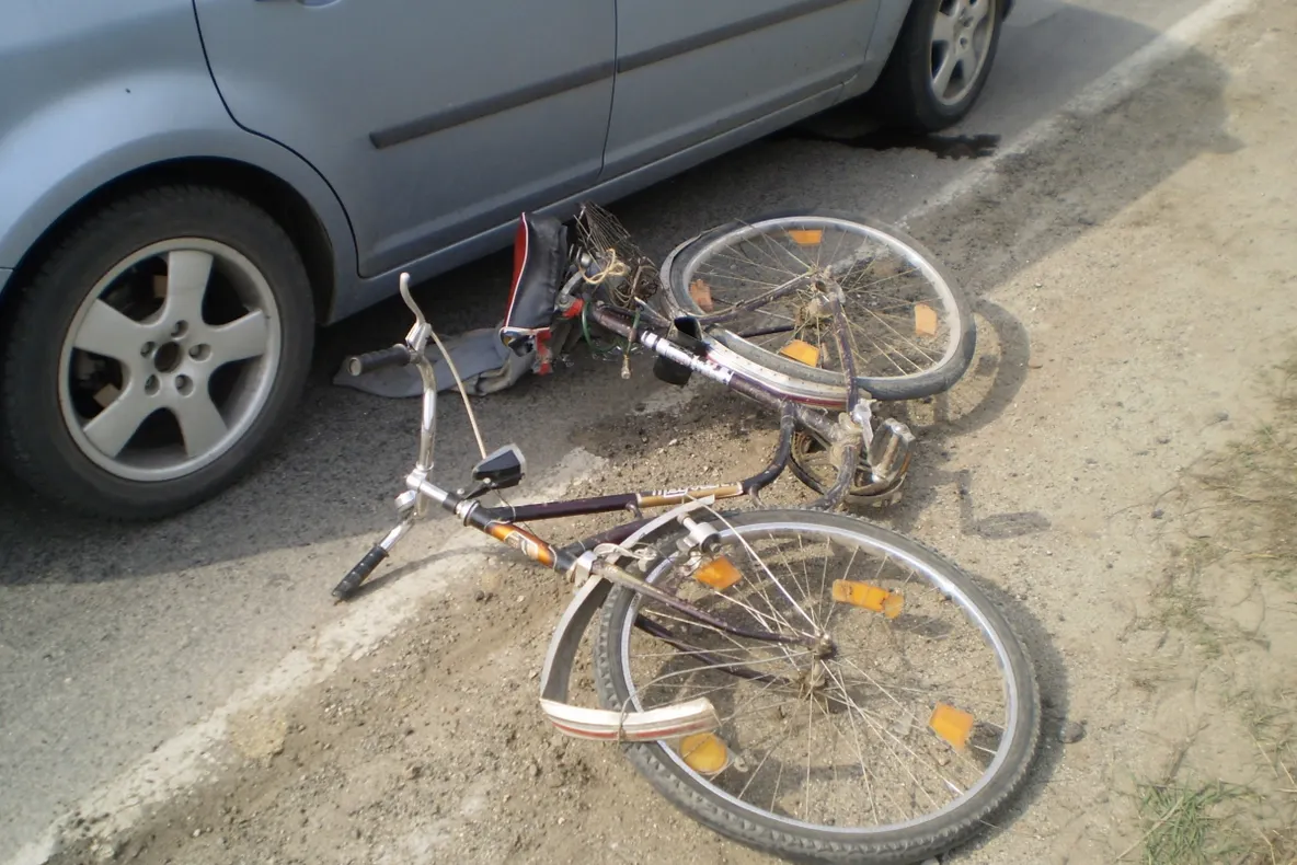Biciclist accidentat în centrul municipiului Alba Iulia