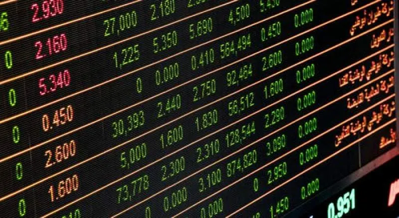 Analiză economică : Euro la minimul ultimelor patru luni