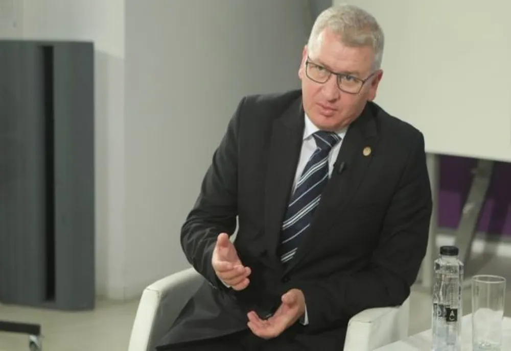 Florin Roman : Ajutoarele sociale trebuie sa ajungă doar la cei bolnavi care au cu adevărat nevoie de ele.