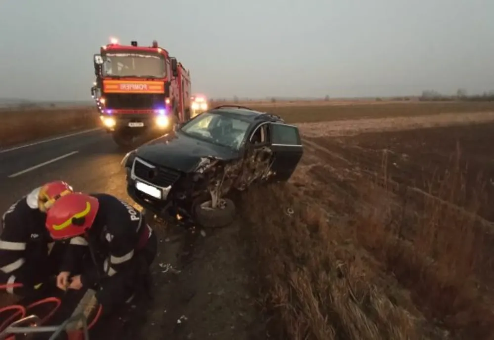 Coliziune între un TIR și un autoturism, pe DN1