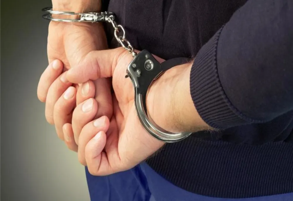 Un bărbat din Alba, reținut după ce a făcut-o pe recuperatorul. Ce amenințări a făcut acesta unei victime