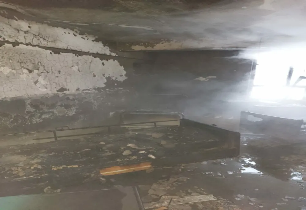 VIDEO. 50 de persoane evacuate după ce un incendiu a izbucnit la un Cămin de Îngrijire pentru vârstnici din Abrud