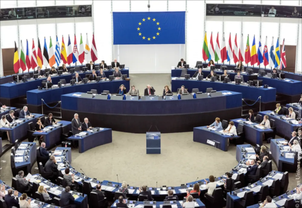 Vizită de documentare desfășurată de Inspectoratul Școlar Județean Alba la Parlamentul European 