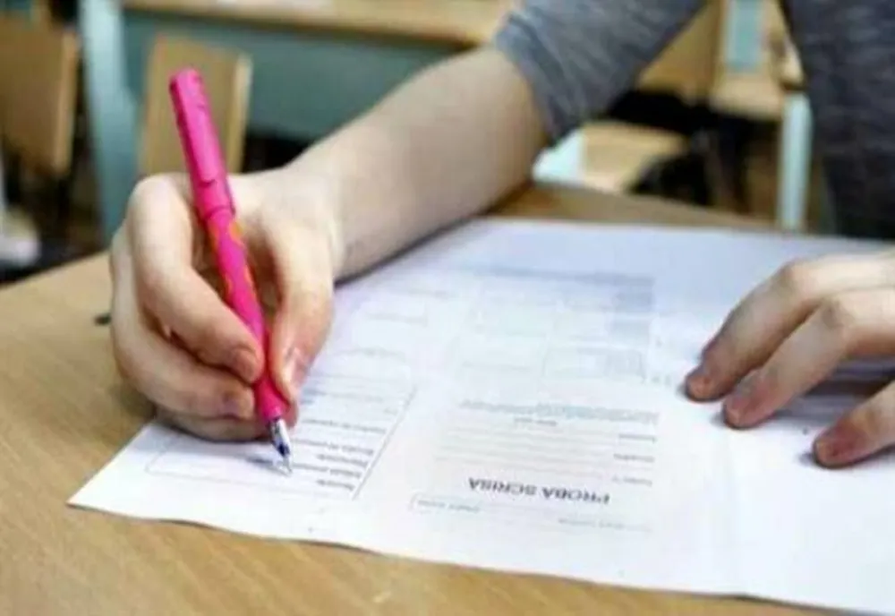 2469 de absolvenți din județul Alba (96%) au participat la prima probă scrisă din cadrul Evaluării Naționale