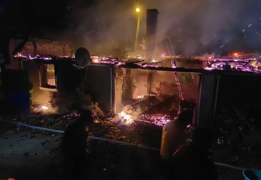 Descoperire macabră la Vințu de Jos! Ce au descoperit pompierii înr-o anexă- FOTO