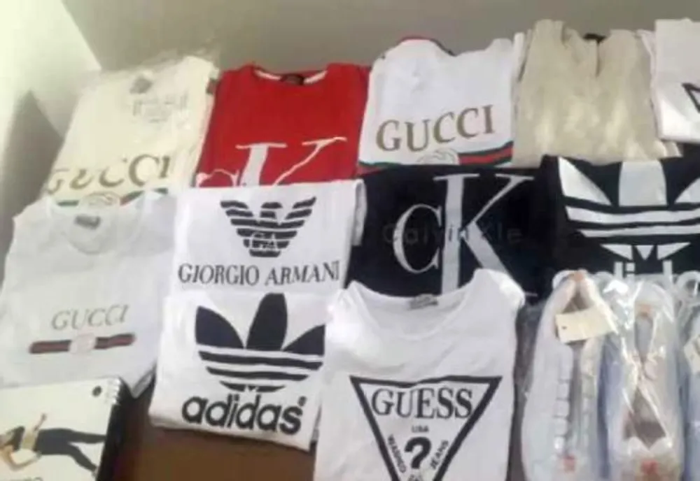 Haine ”DE FIRMĂ”, confiscate la Aiud! S-a lăsat cu dosare penale