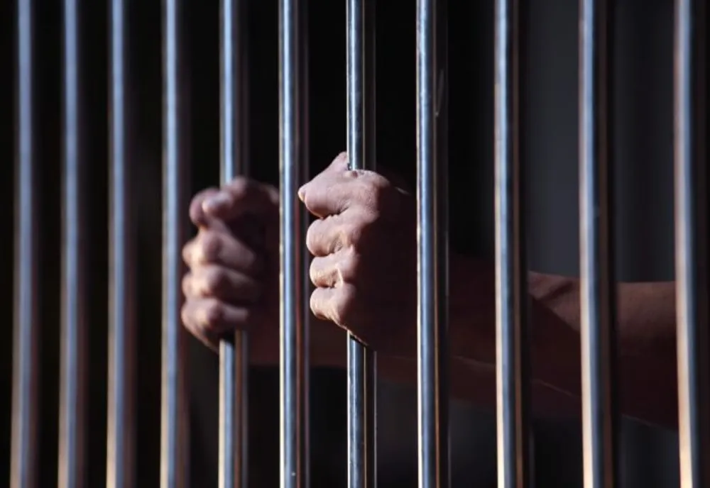 Violator, condus la închisoare! Ce pedepesă are de executat