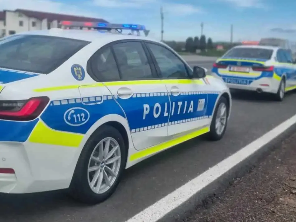 Anchetă la nivelul Parchetului General. Două femei ar fi cerut bani pentru dosare false de cetățenie