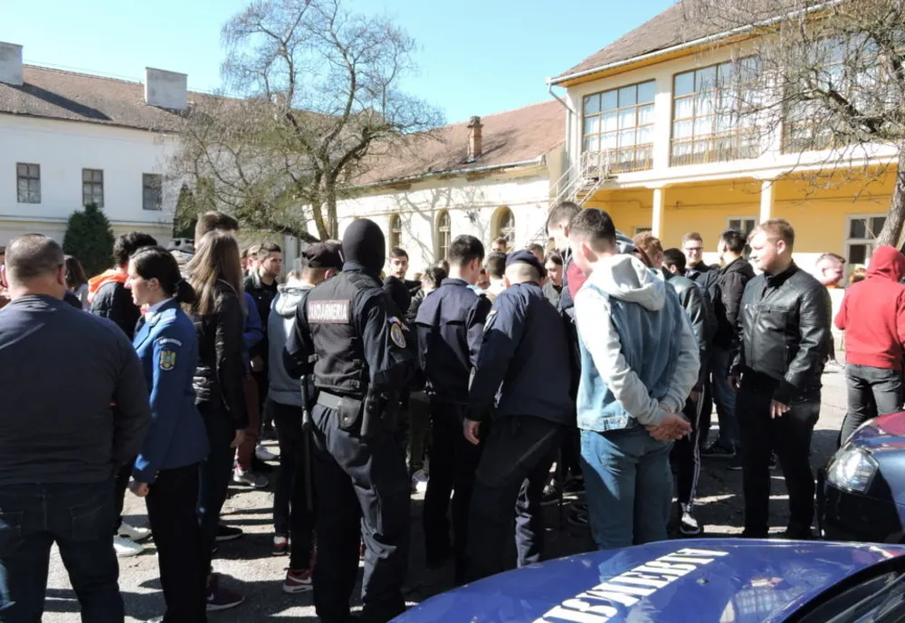 Jandarmii din Alba vor fi la datoria pe perioada manifestărilor dedicate Zilei Naționale a României