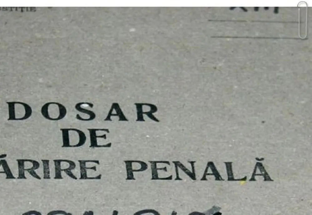 S-au lăudat pe Facebook că au bătut un polițist iar acum sunt cercetați penal pentru comunicare de informații false și instigare publică