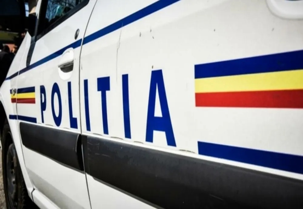 S-a trezit cu sacoșa furată