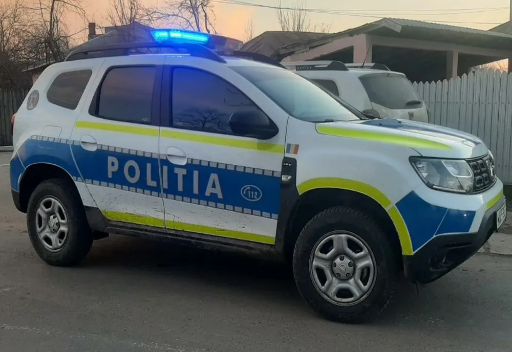 Bărbat din Alba prins conducând o motocicletă neînmatriculată