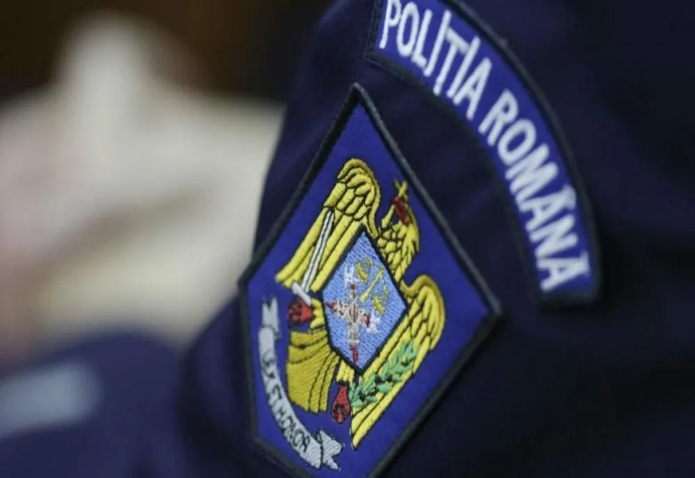 L-au dat jos de la volan și l-au dus la spital. De ce au procedat astfel polițiștii cu un bărbat de 54 de ani