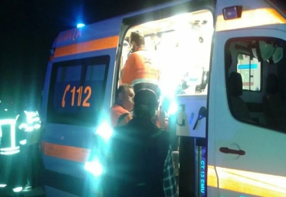 Doi adolescenți au ajuns la spital din cauza unui șofer beat