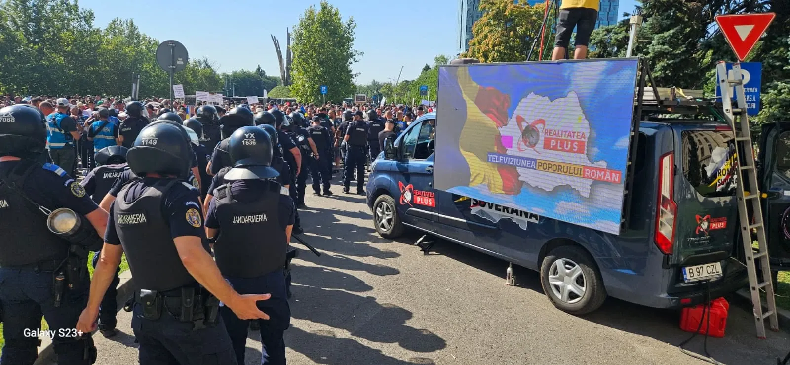 Tensiuni la protestul fermierilor