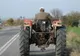 Fără permis, prins la volanul unui tractor neînmatriculat