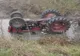 Mort de beat s-a răsturnat cu tractorul în pârâu