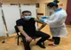 De astăzi începe etapa a doua de vaccinare! Șeful DSP Alba: ”M-am vaccinat anti-COVID. Nu am nici semnal mai bun la telefon și nici nu prind bulgarii fără antenă”
